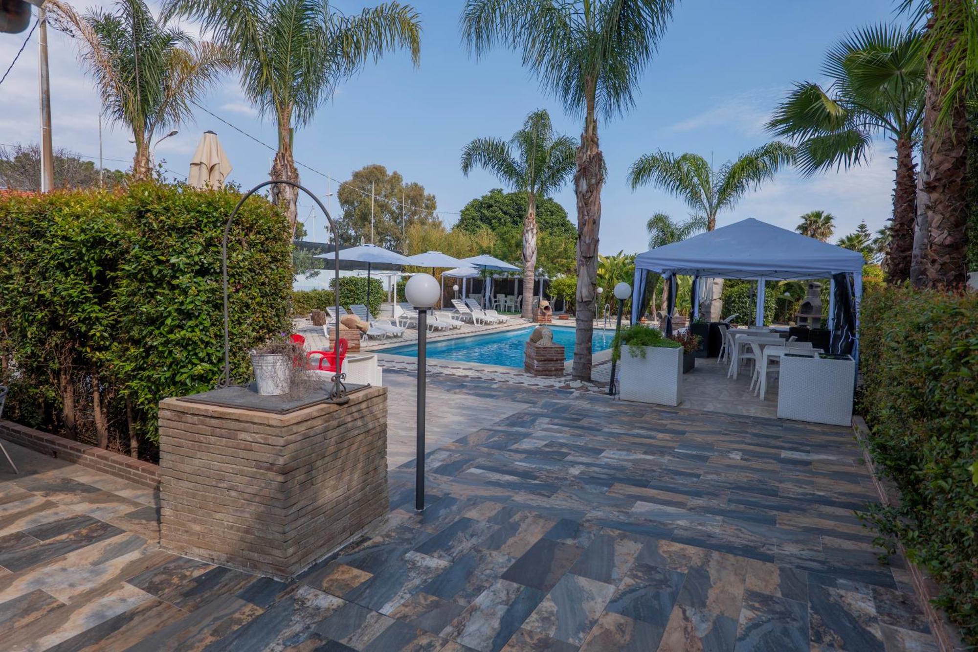 Villa Seta Giardini Naxos Exteriér fotografie